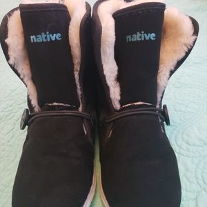 Native kids furry boots